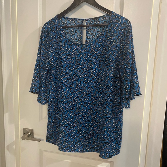 Ann Taylor Tulip Sleeve Printed Blouse - Picture 1 of 6